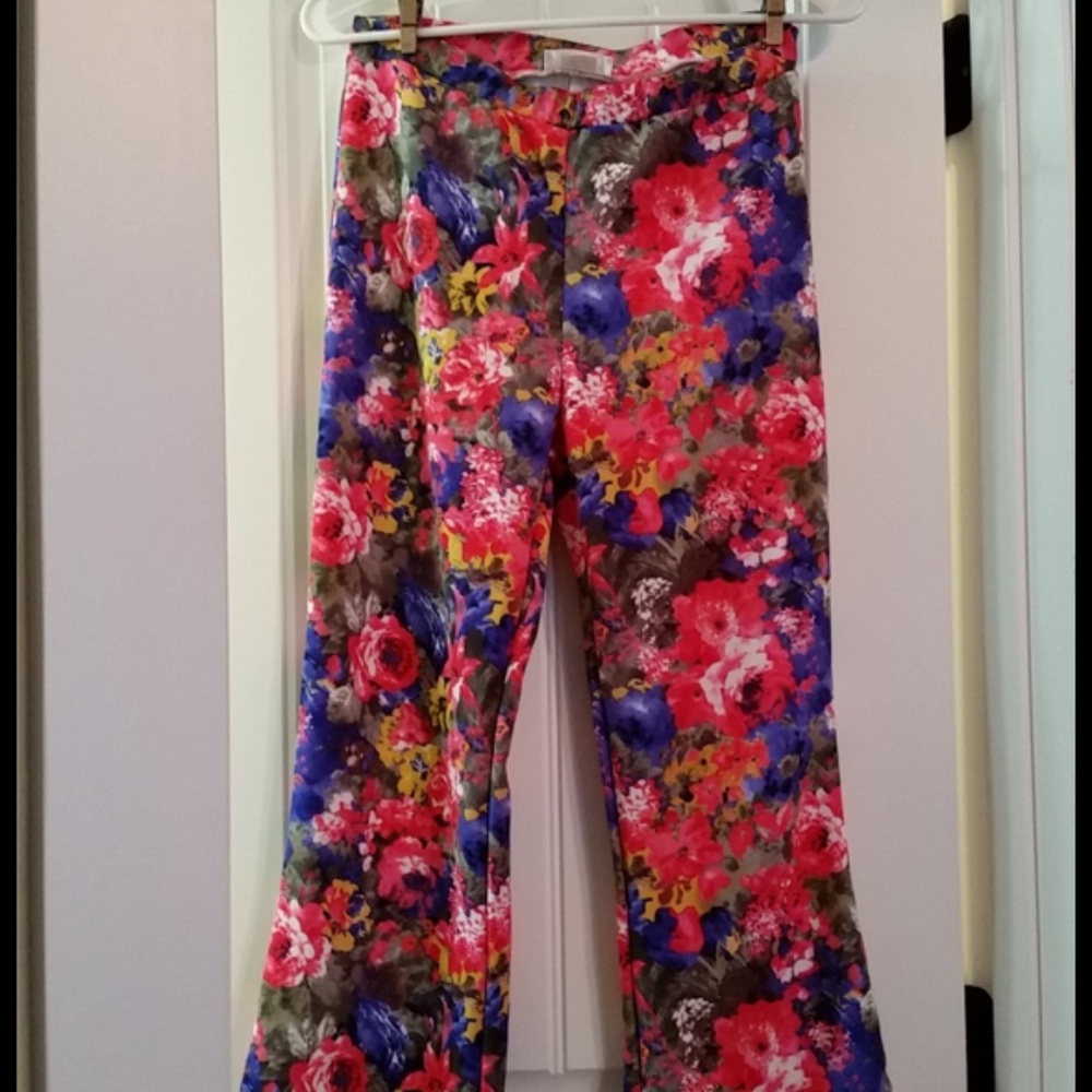 Floral Capris